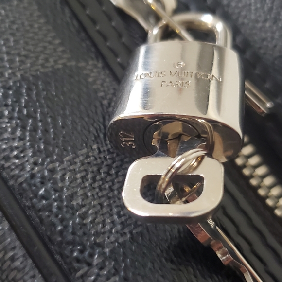 Louis Vuitton Porte-Documents Voyage PM - Picture 12 of 14